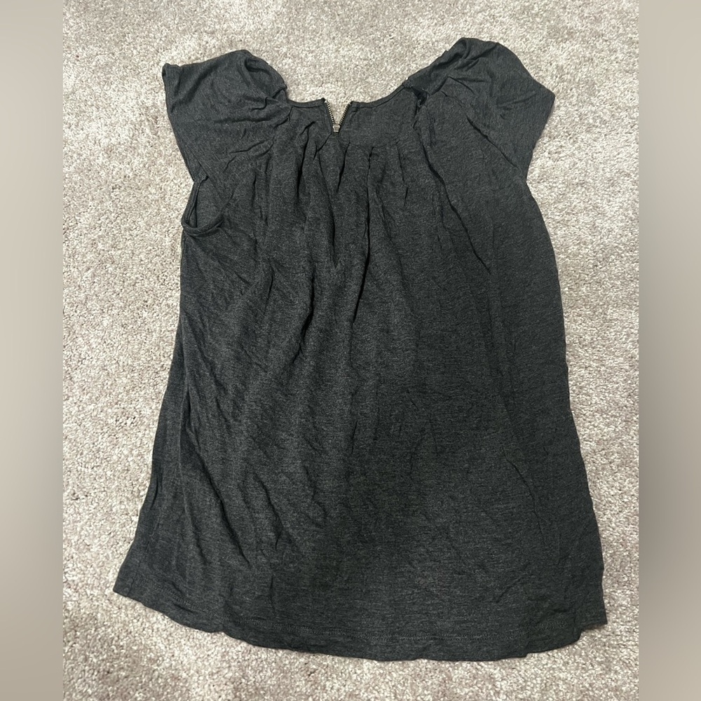 Grey shirt